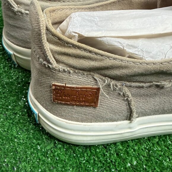 Blowfish Malibu Mars-K Slip On Low Top distressed Edge Sneakers Shoes Size 8 - Picture 7 of 11
